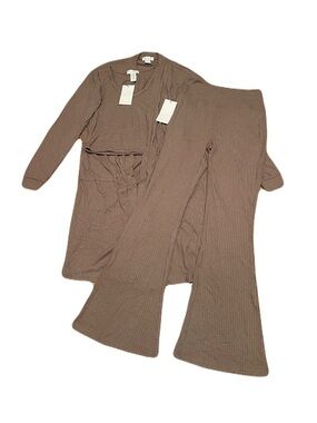 If It Were Me 3 Piece Set Jersey Ribbed in Mocha Brown,